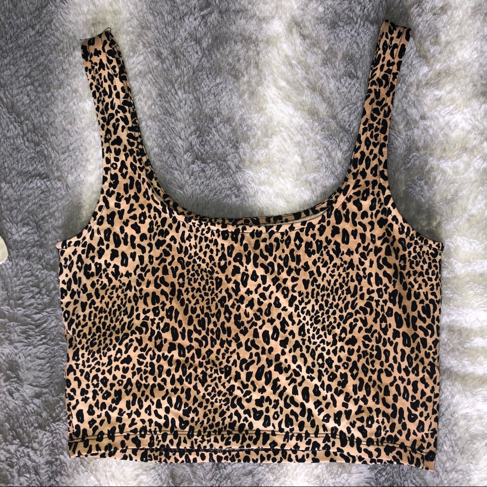 Forever 21 cheetah print crop top tank top